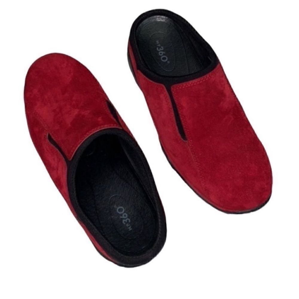 Hush Puppies Women's Red 360 Leather Slip on
Shoes(Size 6W)